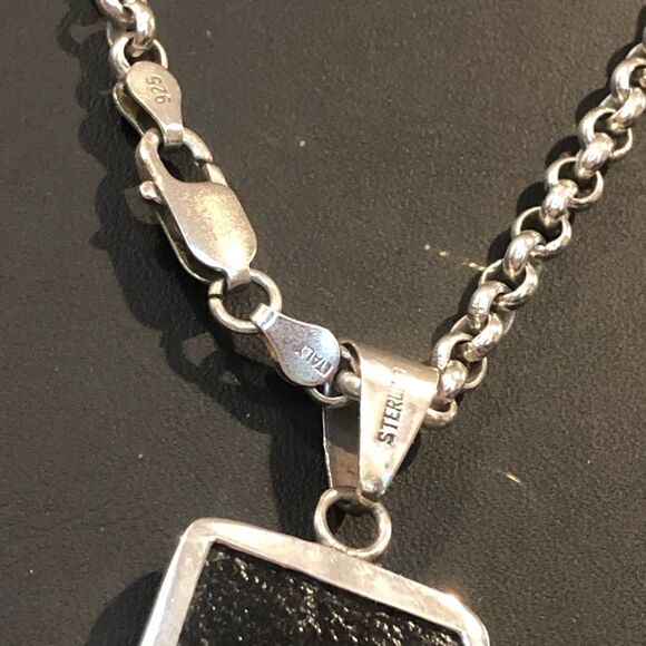 Sterling Silver Rolo Necklace and Blue Green Dichoic Glass 925 Pendant 24” - Picture 8 of 17